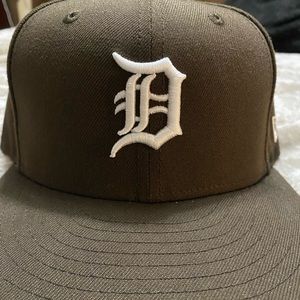 Detroit Tigers New Era Team Logo 59FIFTY Fitted Hat